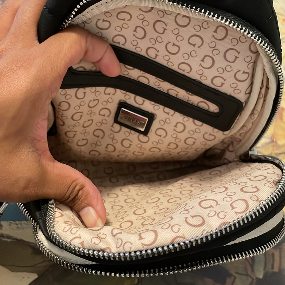 Guess Purse - Picture 3 of 5